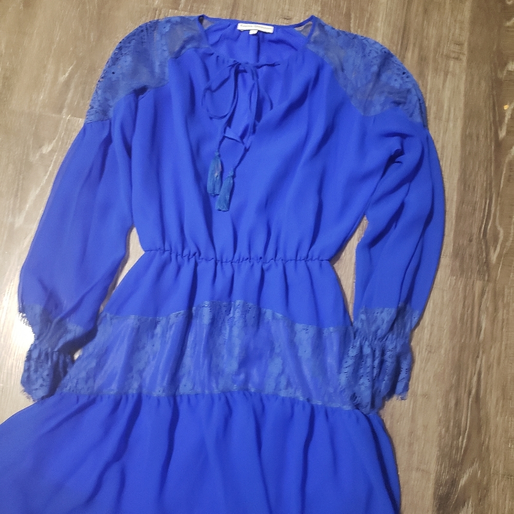 Dress - Picture 2 of 2